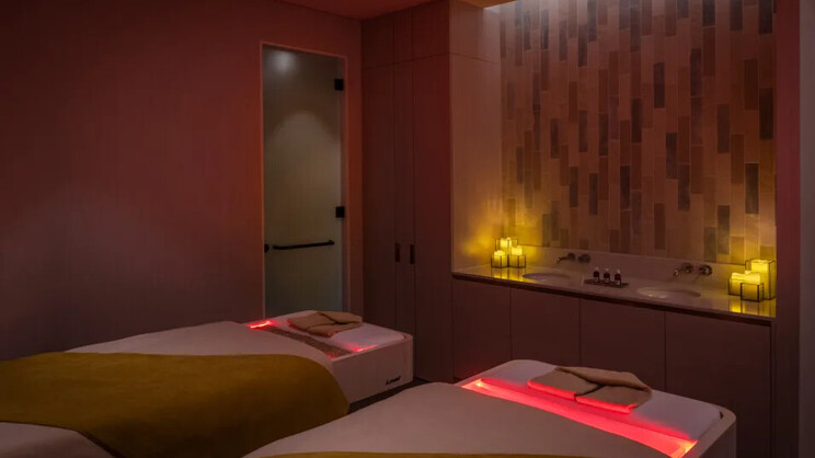 The WB Abu Dhabi, Curio Collection by Hilton